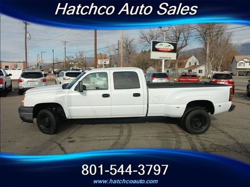 Used 2006 Chevrolet Silverado 3500 LT w/ Skid Plate Package image 2