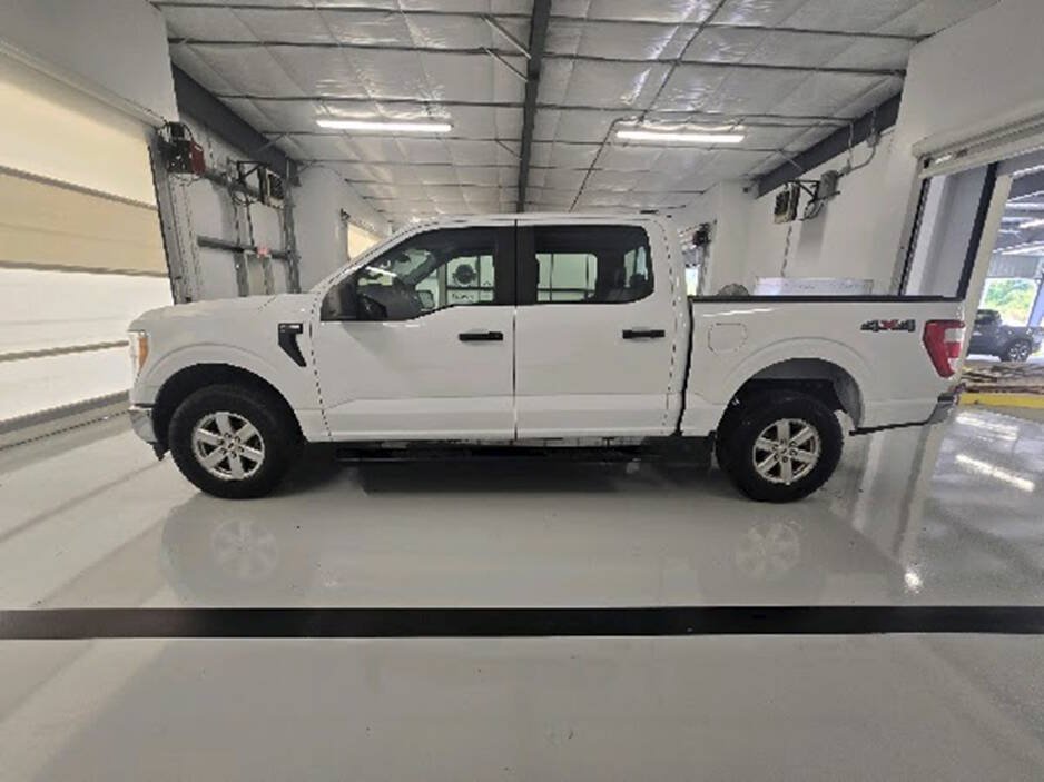 Used 2022 Ford F150 XL w/ Trailer Tow Package AWD/4WD image 5