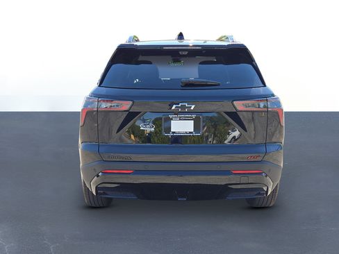 New 2026 Chevrolet Equinox RS w/ Convenience Package III FWD image 6