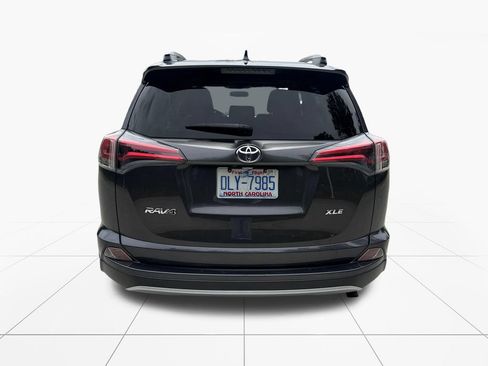 Used 2016 Toyota RAV4 XLE FWD image 7