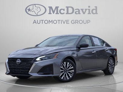 Used 2025 Nissan Altima 2.5 SV