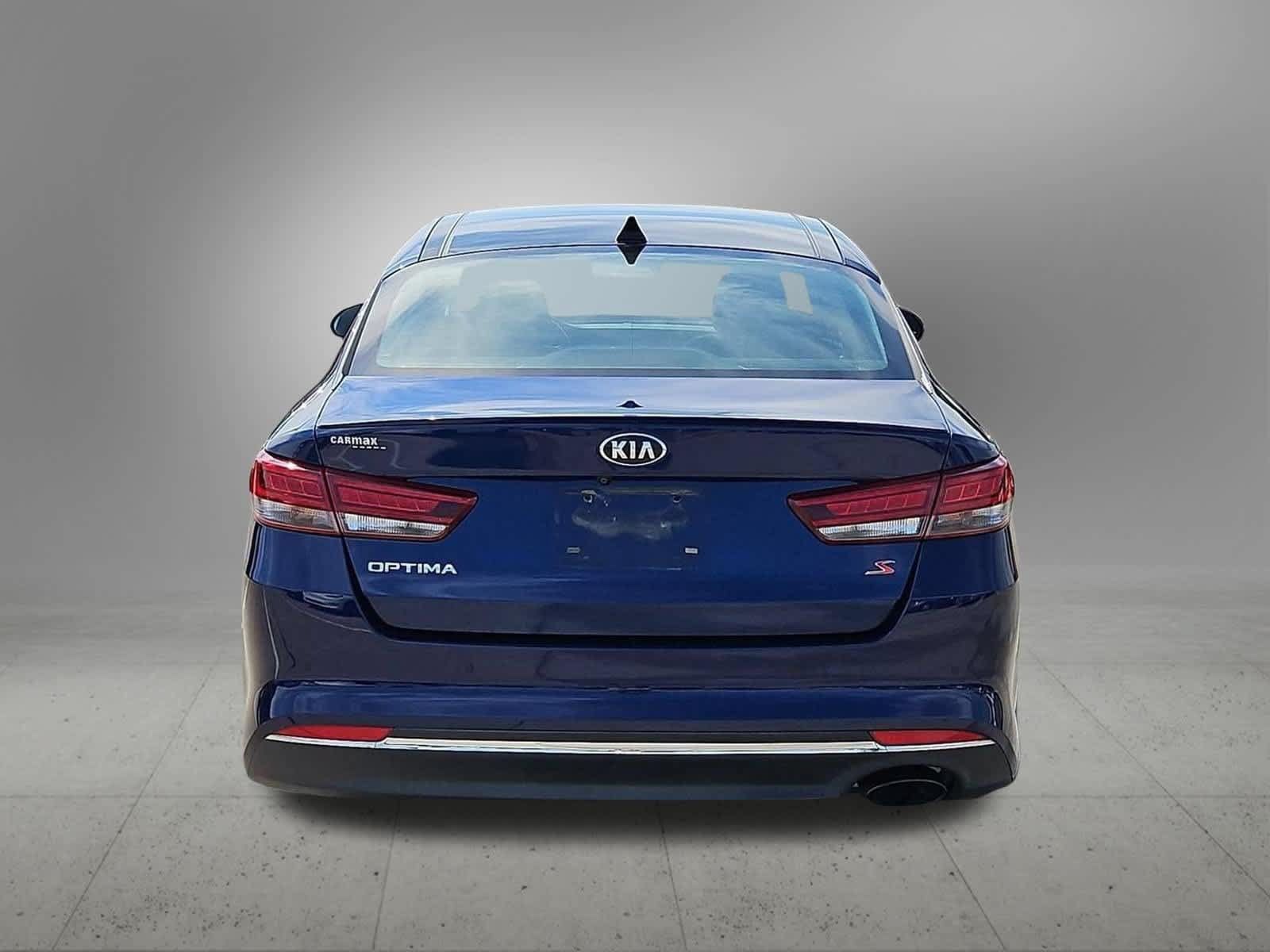 Used 2018 Kia Optima S w/ Panoramic Sunroof Package FWD image 5