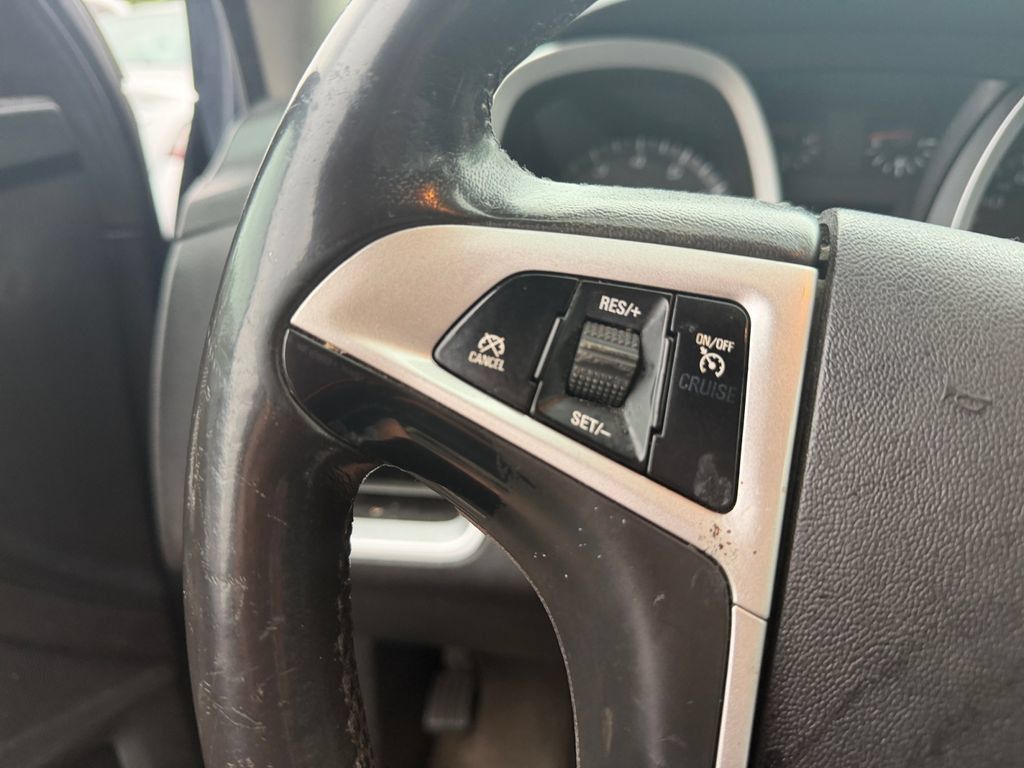 Used 2012 Chevrolet Equinox LT w/ Driver Convenience Package FWD image 16