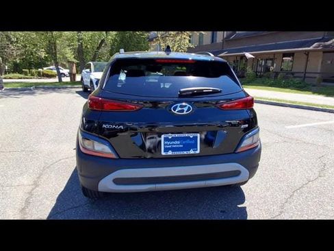 Certified 2023 Hyundai Kona SEL w/ Cargo Package AWD/4WD image 7