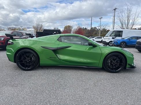 New 2026 Chevrolet Corvette Z06 w/ Z07 Performance Package image 7