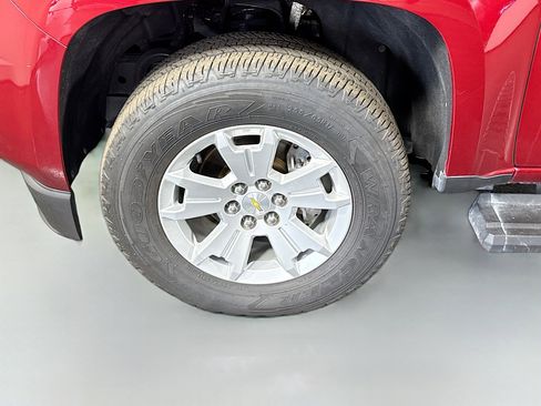 Used 2020 Chevrolet Colorado LT w/ LT Convenience Package RWD image 37