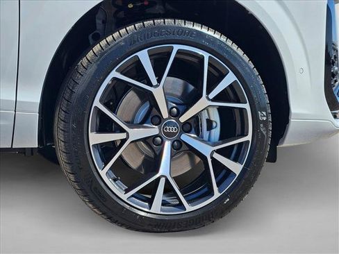 New 2026 Audi Q3 quattro 2.0T AWD/4WD image 11