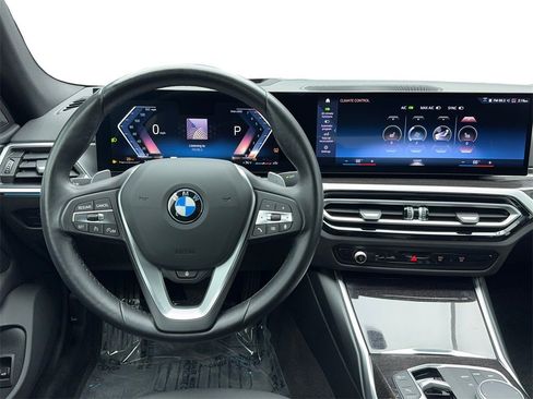 Used 2024 BMW 430i Gran Coupe xDrive 430i Gran Coupe NAV,CAM,SUNROO w/ Premium Package image 16