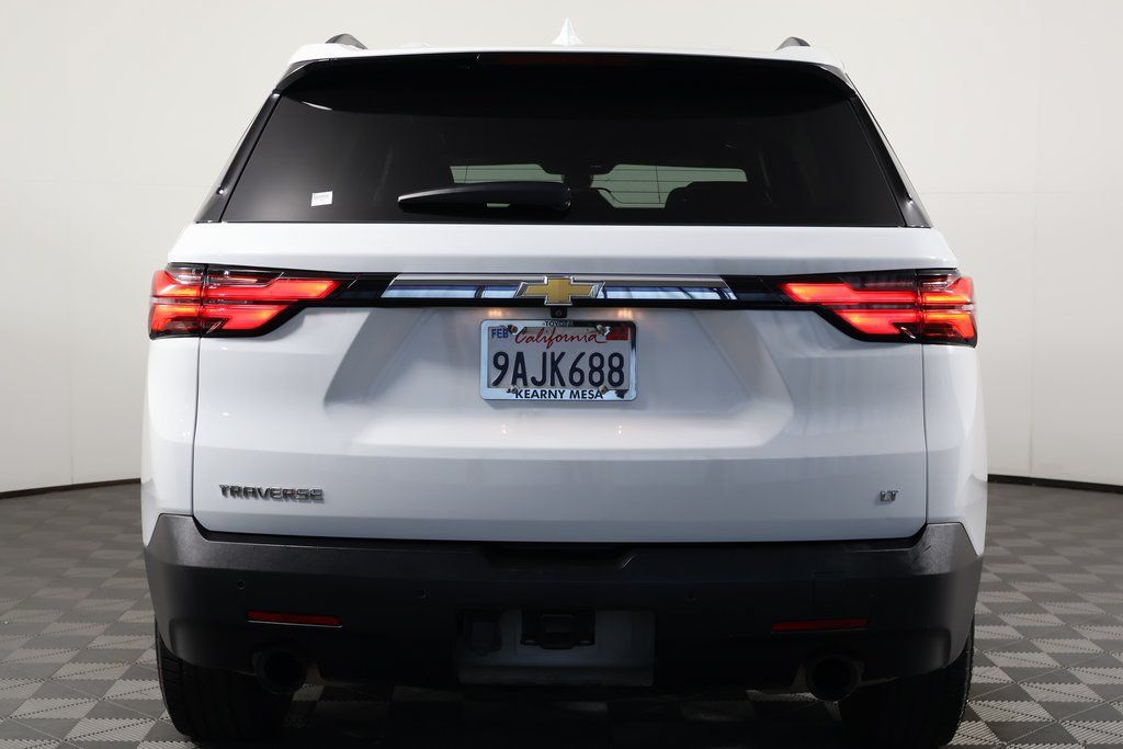 Used 2022 Chevrolet Traverse LT FWD image 5