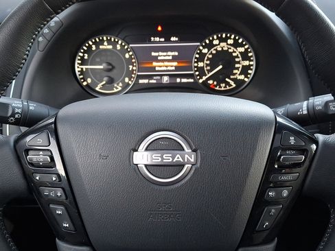 Certified 2023 Nissan Armada SL w/ Captain's Chairs Package AWD/4WD image 21