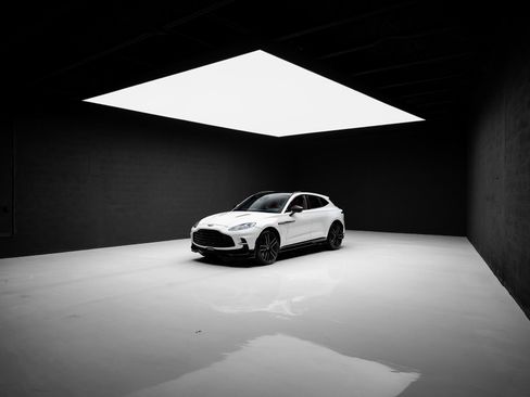 Used 2023 Aston Martin DBX 707 AWD/4WD image 90