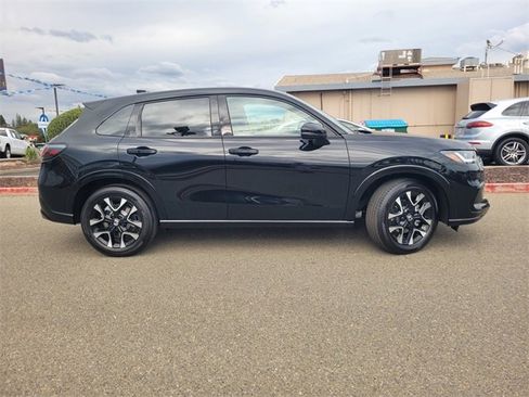New 2026 Honda HR-V EX-L image 4
