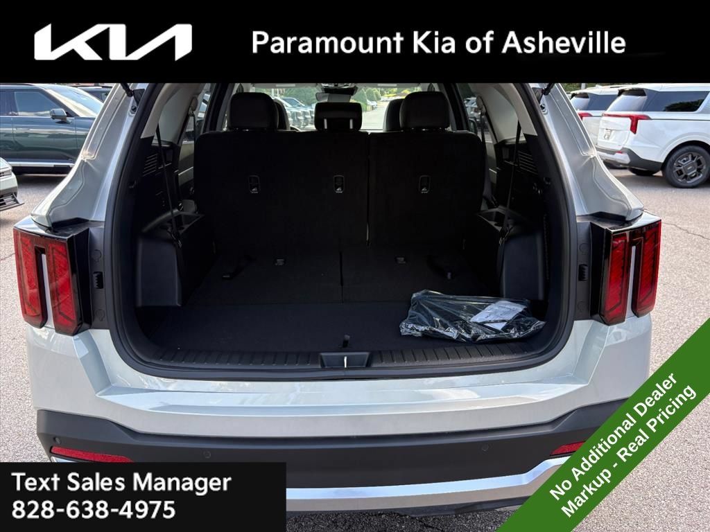 New 2026 Kia Sorento S FWD image 29
