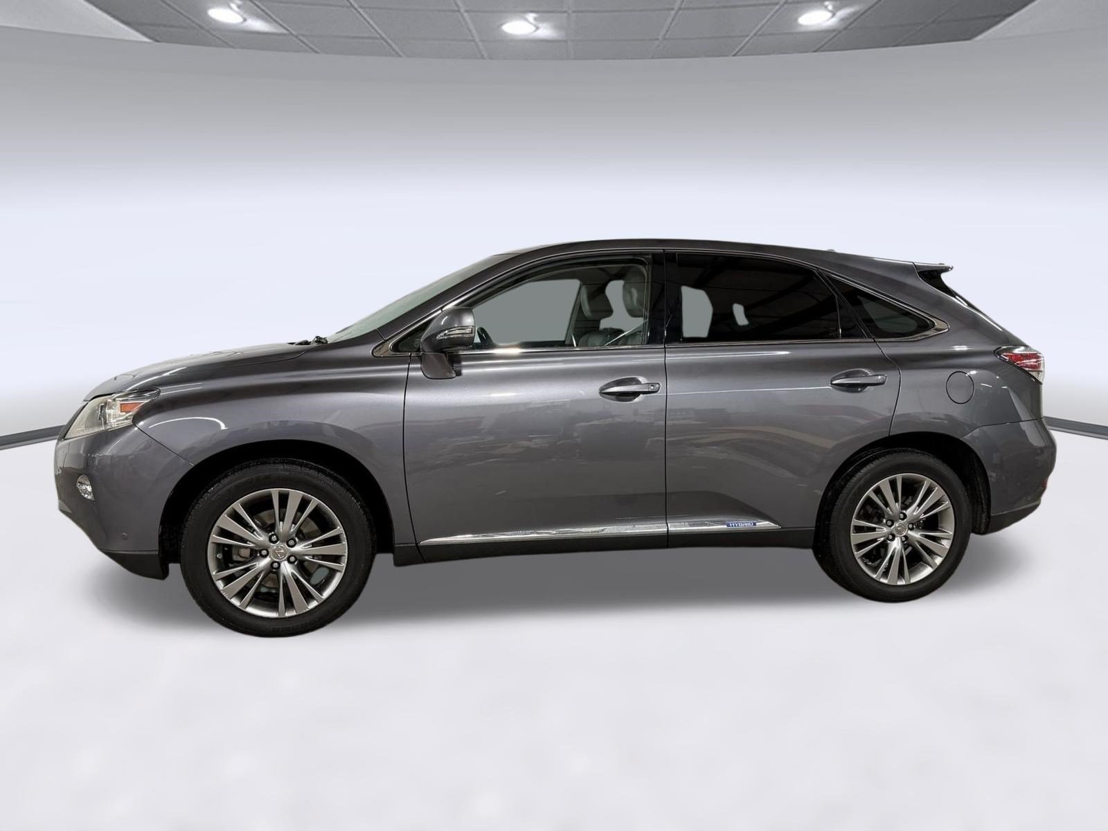 Used 2013 Lexus RX 450h FWD w/ Navigation Pkg image 2