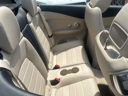 Used 2017 Mercedes-Benz C 300 4MATIC Cabriolet image 13