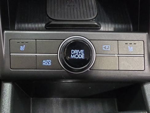 Certified 2025 Hyundai Kona SEL FWD image 33