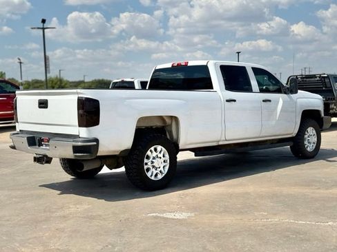 Used 2015 Chevrolet Silverado 3500 W/T AWD/4WD image 2