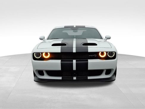 Used 2023 Dodge Challenger SRT Hellcat image 2