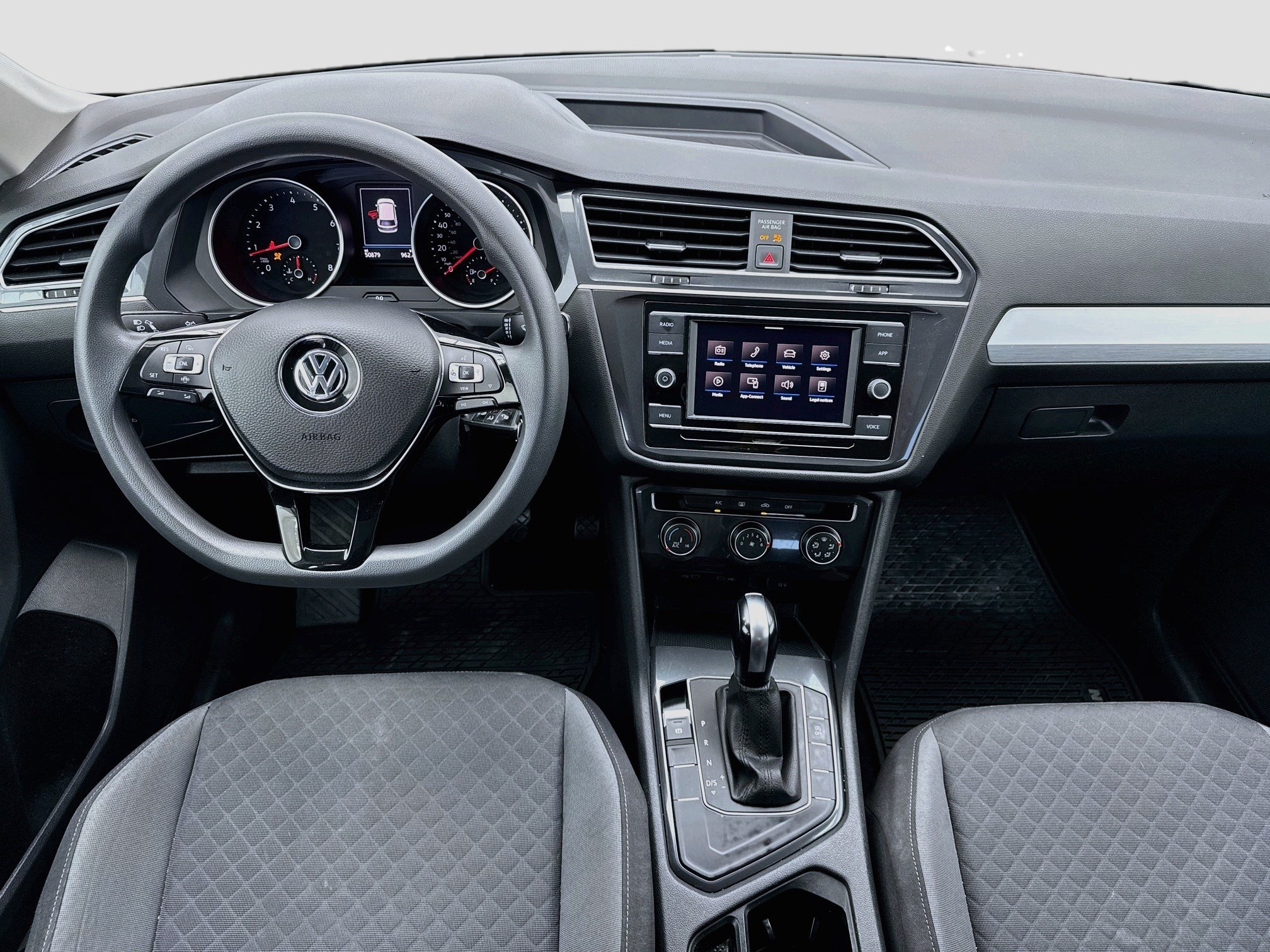 Used 2020 Volkswagen Tiguan S FWD image 14