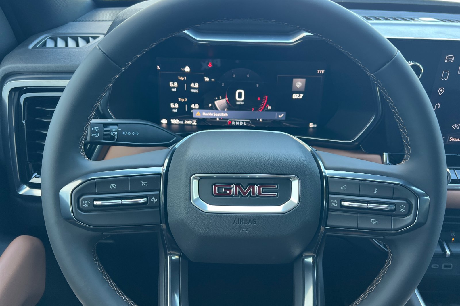 New 2026 GMC Canyon AT4 AWD/4WD image 20
