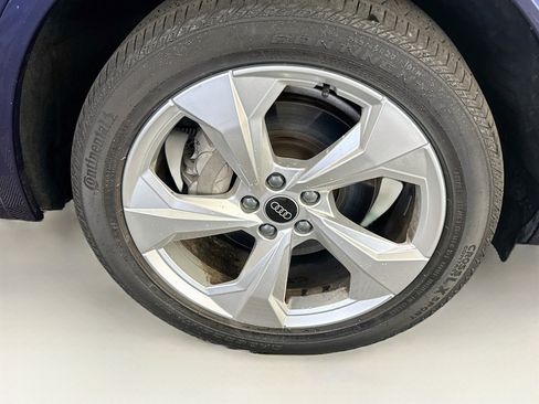 Used 2023 Audi Q5 2.0T Premium Plus w/ Premium Plus Package AWD/4WD image 11