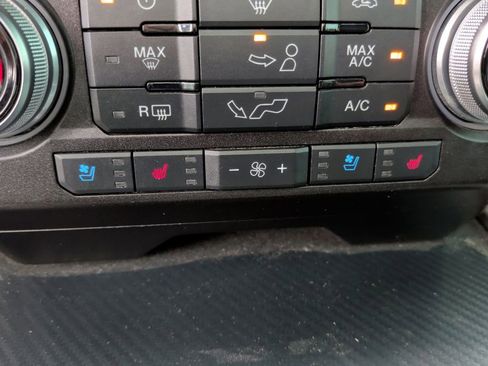 Used 2020 Ford F150 Lariat w/ Equipment Group 502A Luxury AWD/4WD image 33