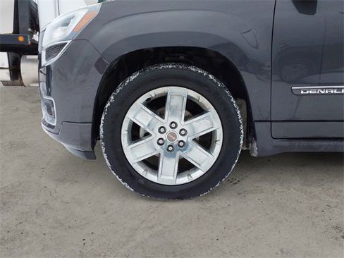 Used 2016 GMC Acadia Denali image 13