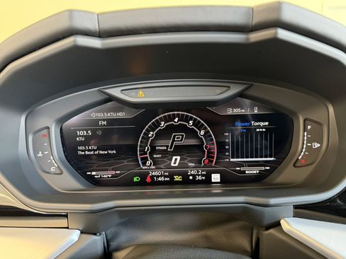 Used 2022 Lamborghini Urus image 9