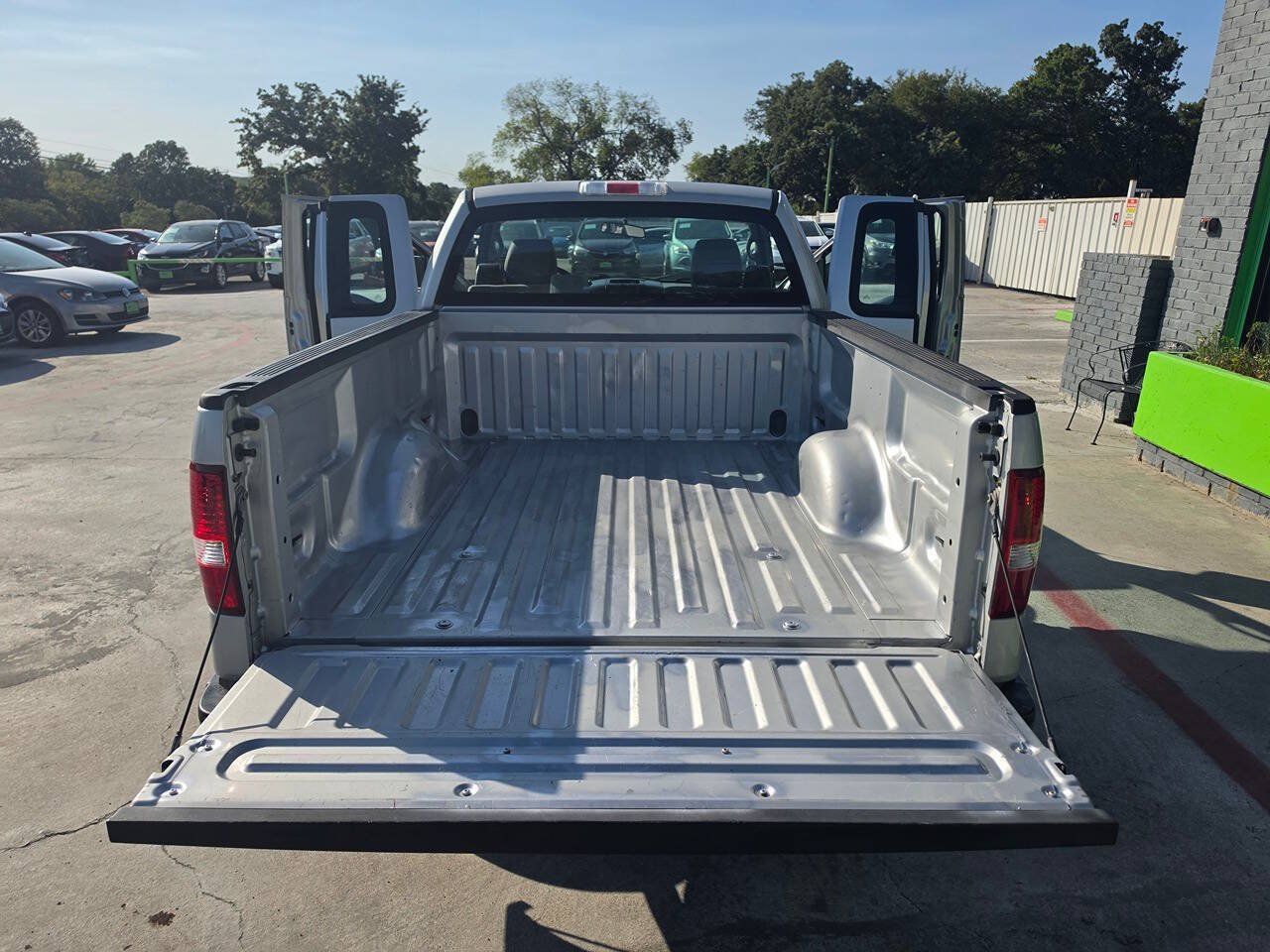 Used 2008 Ford F150 XL RWD image 22