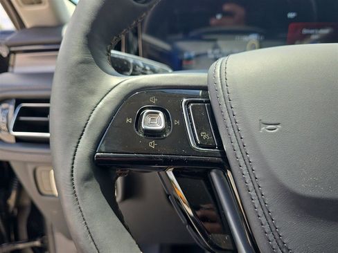 New 2025 Lincoln Aviator 2WD w/ Equipment Group 101A image 26