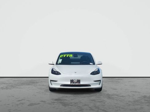 Used 2023 Tesla Model 3 Standard Range RWD image 3