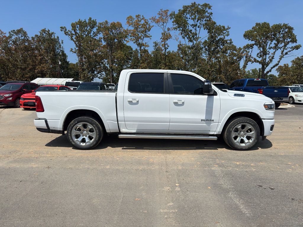 Used 2025 RAM 1500 Big Horn AWD/4WD image 4