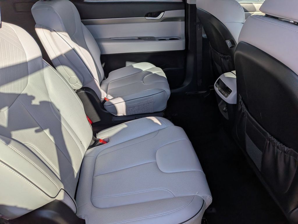 Used 2025 Hyundai Palisade SEL AWD/4WD image 35