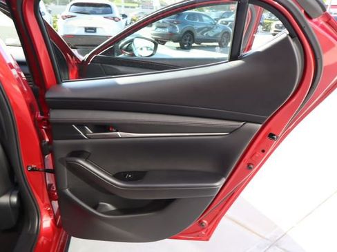 Used 2026 MAZDA MAZDA3 s Sport FWD image 26