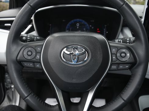 Certified 2024 Toyota Corolla XSE image 12
