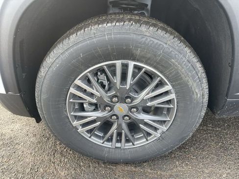 New 2026 Chevrolet Traverse LT w/ Driver Confidence Package image 10