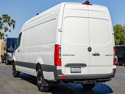Used 2024 Mercedes-Benz Sprinter 3500 image 6