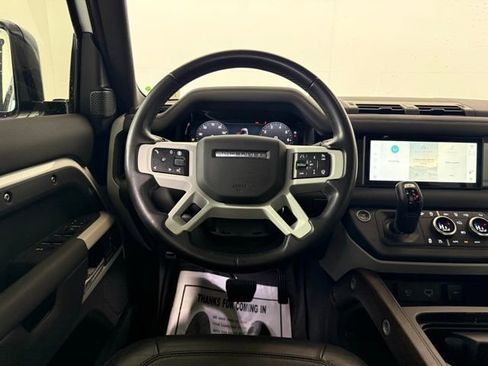 Used 2024 Land Rover Defender 110 S image 20