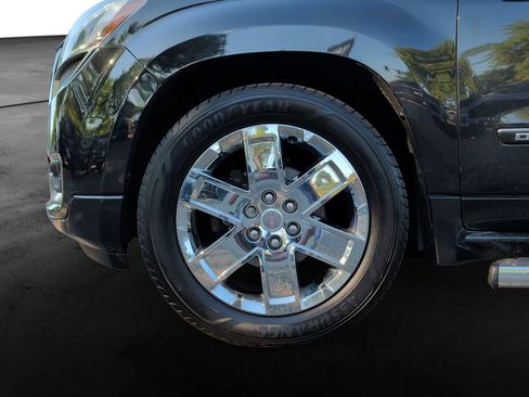 Used 2014 GMC Acadia Denali AWD/4WD image 9