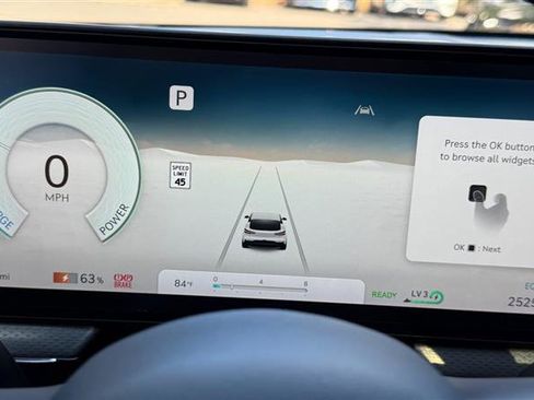 Used 2023 Genesis GV60 Performance image 27