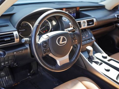 Used 2016 Lexus IS 200t w/ Premium Package image 20