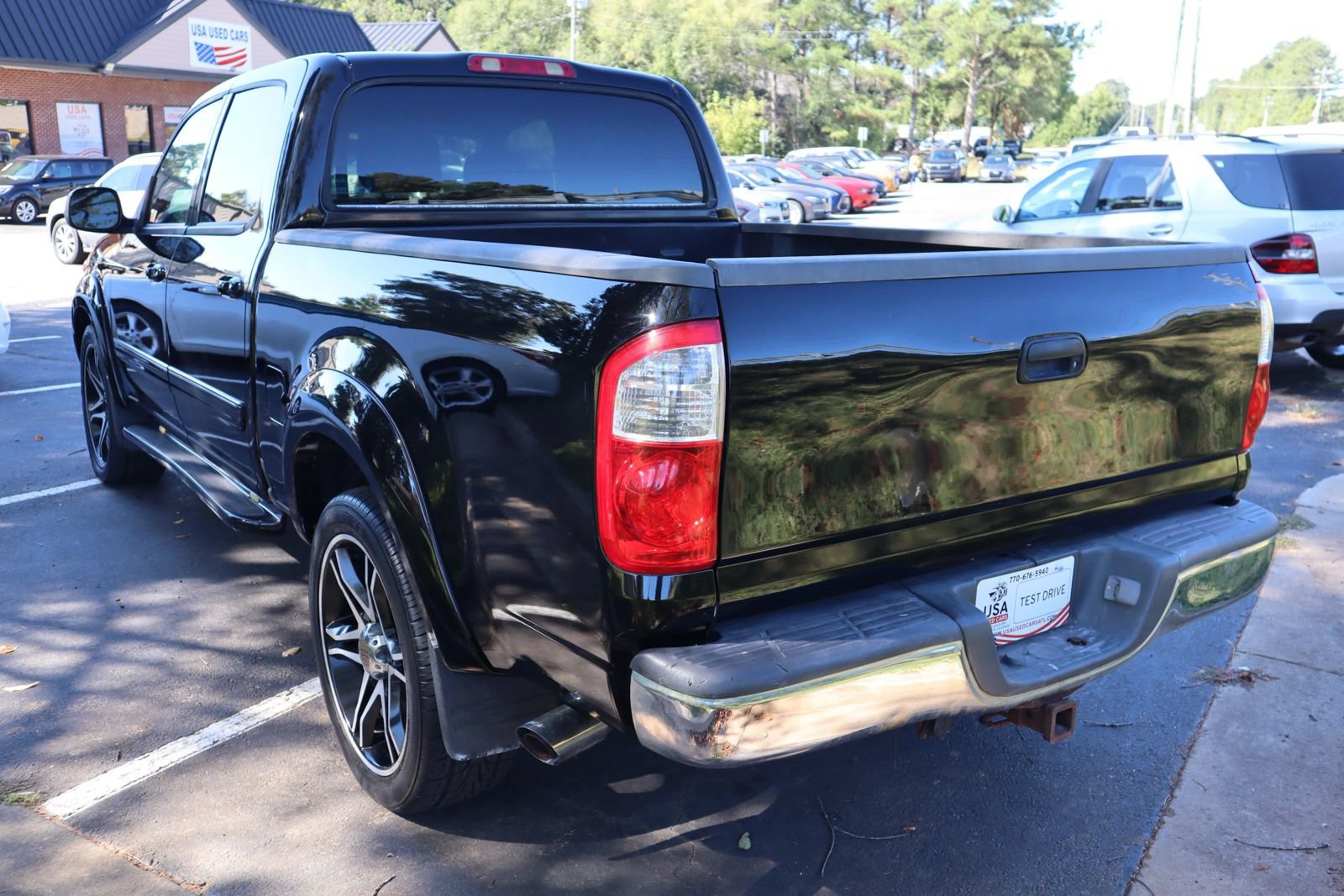 Used 2004 Toyota Tundra SR5 w/ Towing Pkg RWD image 4
