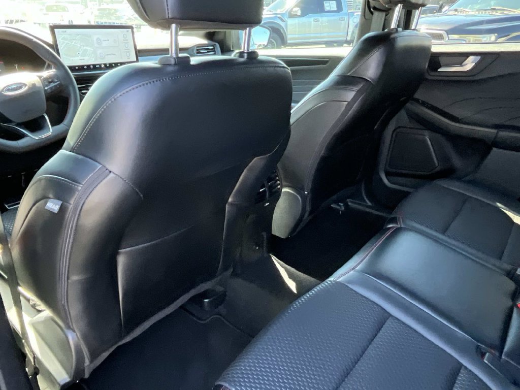 Used 2024 Ford Escape ST-Line w/ Tech Pack #1 FWD image 22