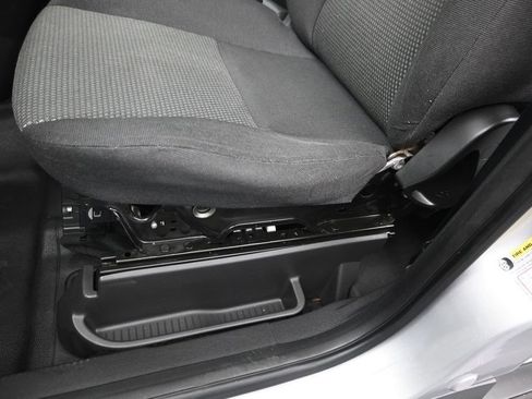 Used 2015 Ford Transit Connect XL FWD image 19