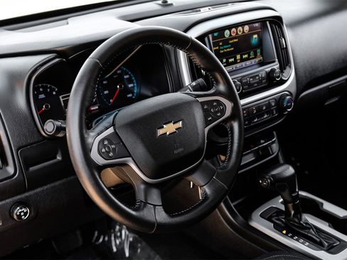 Used 2016 Chevrolet Colorado LT w/ LT Convenience Package image 12