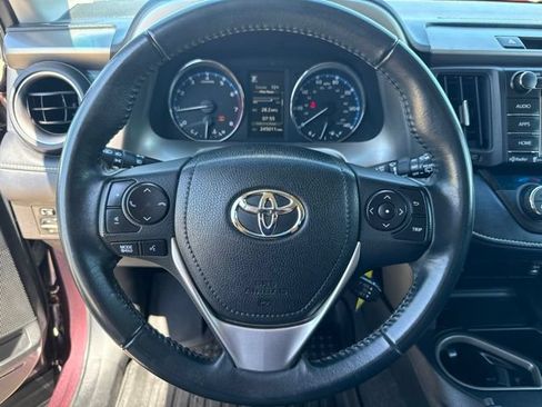 Used 2016 Toyota RAV4 XLE FWD image 10