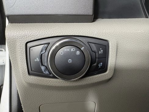 Used 2020 Ford F250 XLT image 19