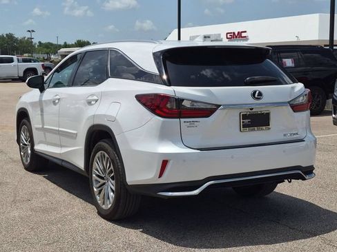 Used 2021 Lexus RX 350L Luxury w/ Cold Weather Package AWD/4WD image 3