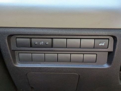 Used 2024 Mitsubishi Outlander SEL image 27