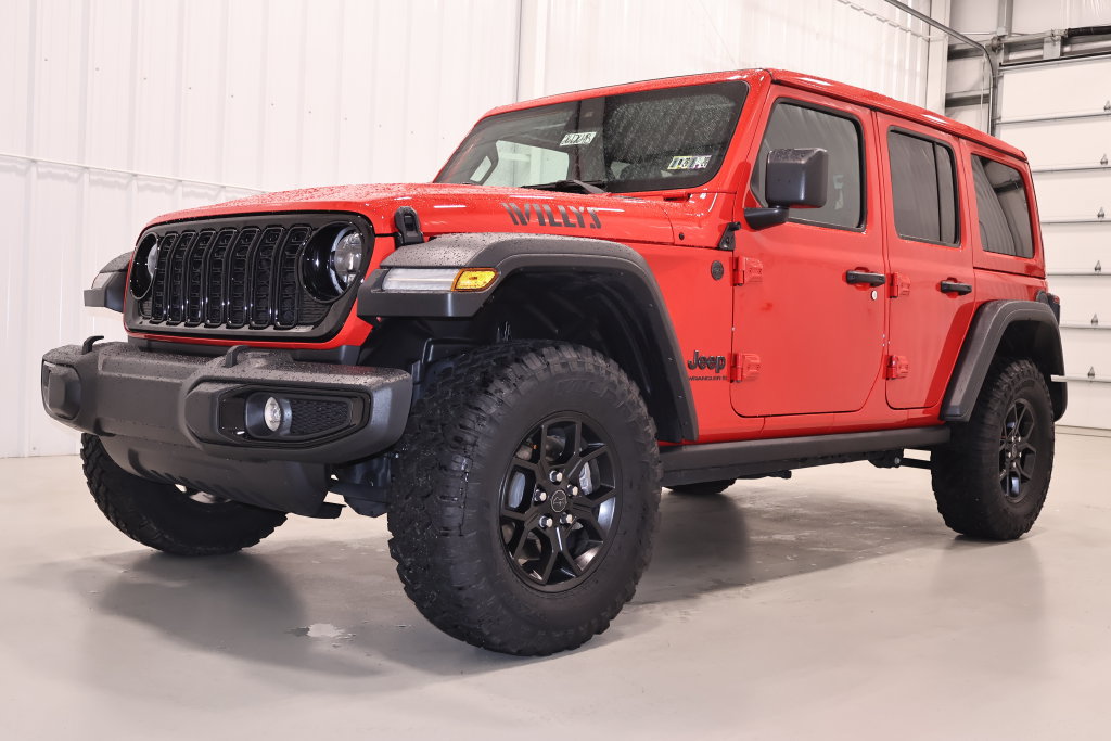 Used 2025 Jeep Wrangler Unlimited Sport AWD/4WD image 5